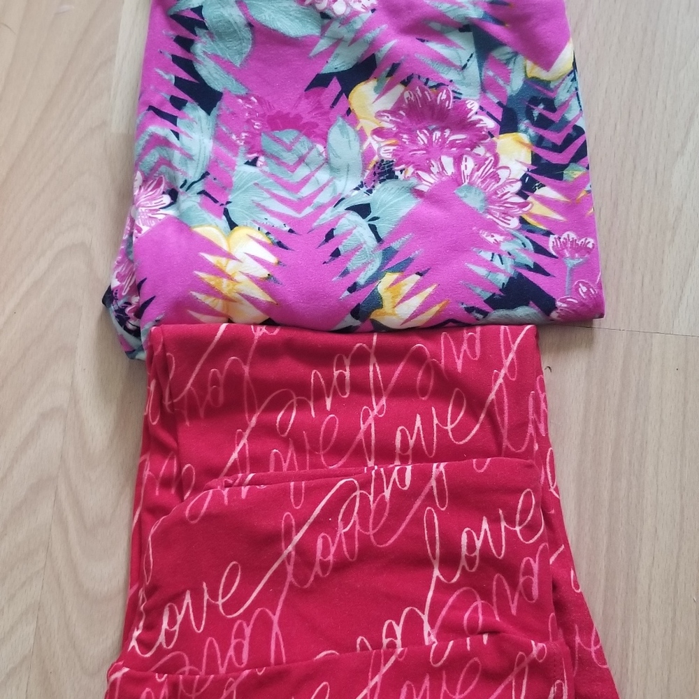 Lularoe leggings 2 for $20